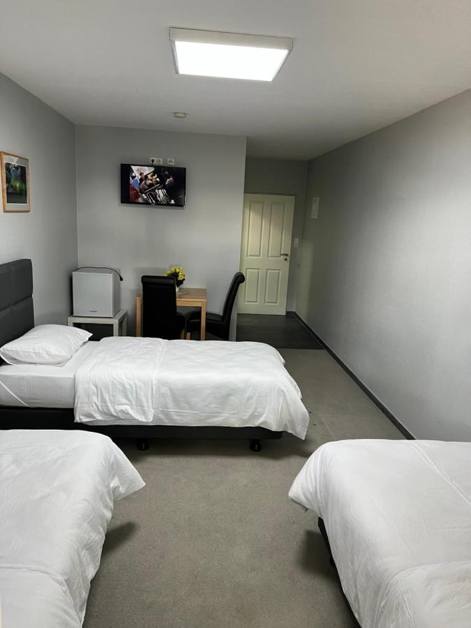 Neumünster Motel Am Outletcenter מראה חיצוני תמונה
