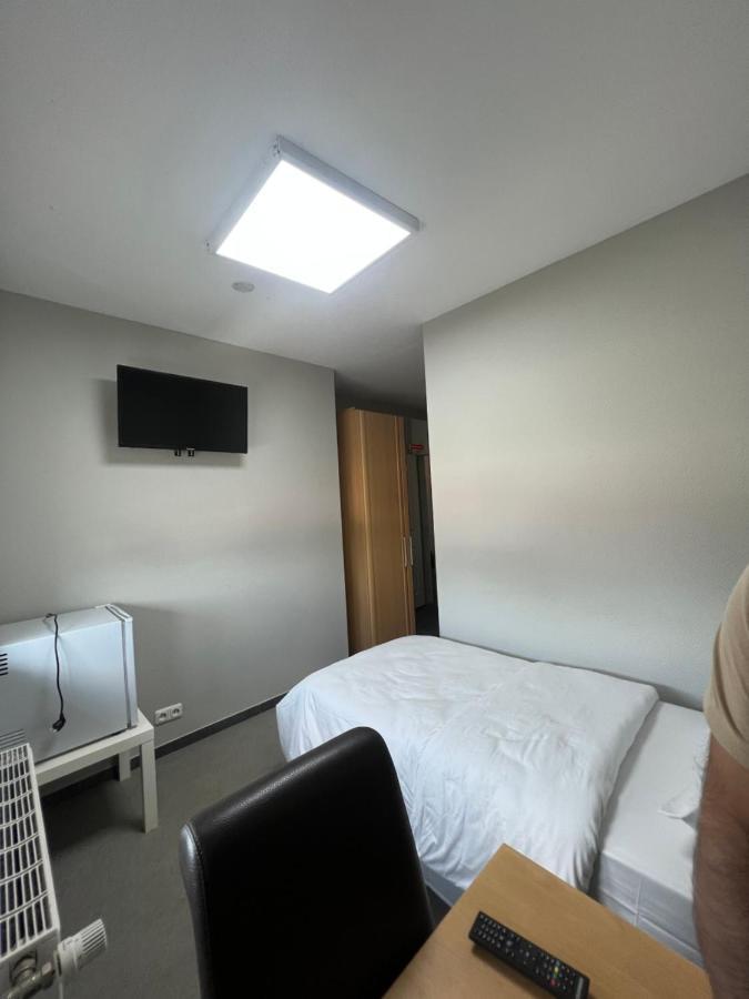 Neumünster Motel Am Outletcenter מראה חיצוני תמונה